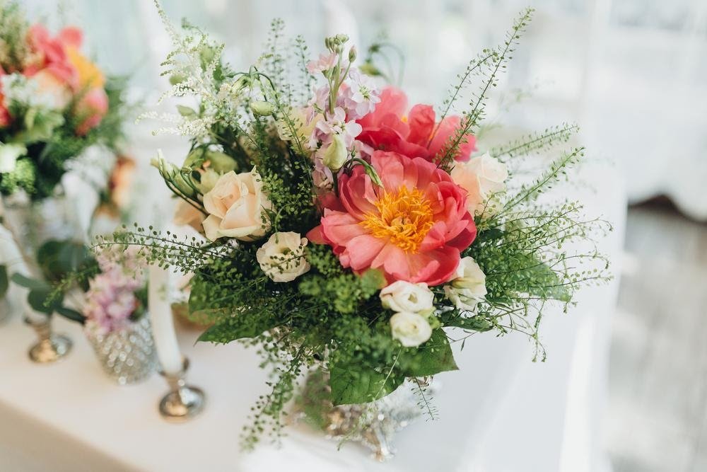 4 Basic Floral Arrangements and What They Mean